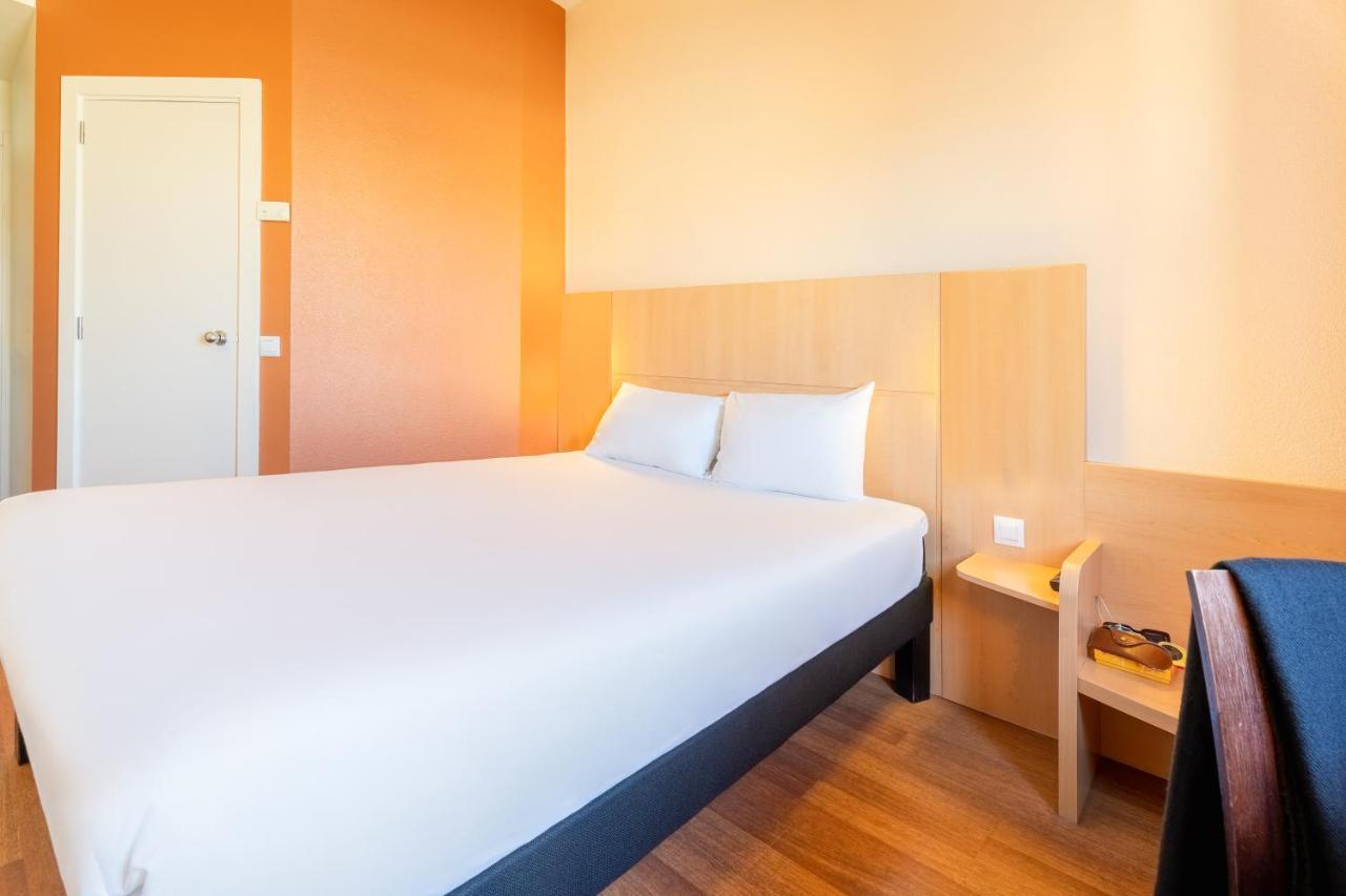Ibis Madrid Calle Alcala Exteriör bild