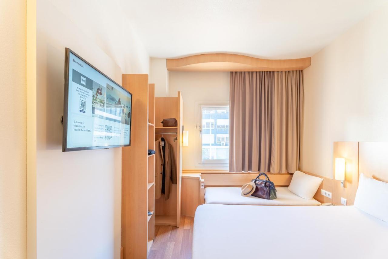 Ibis Madrid Calle Alcala Exteriör bild