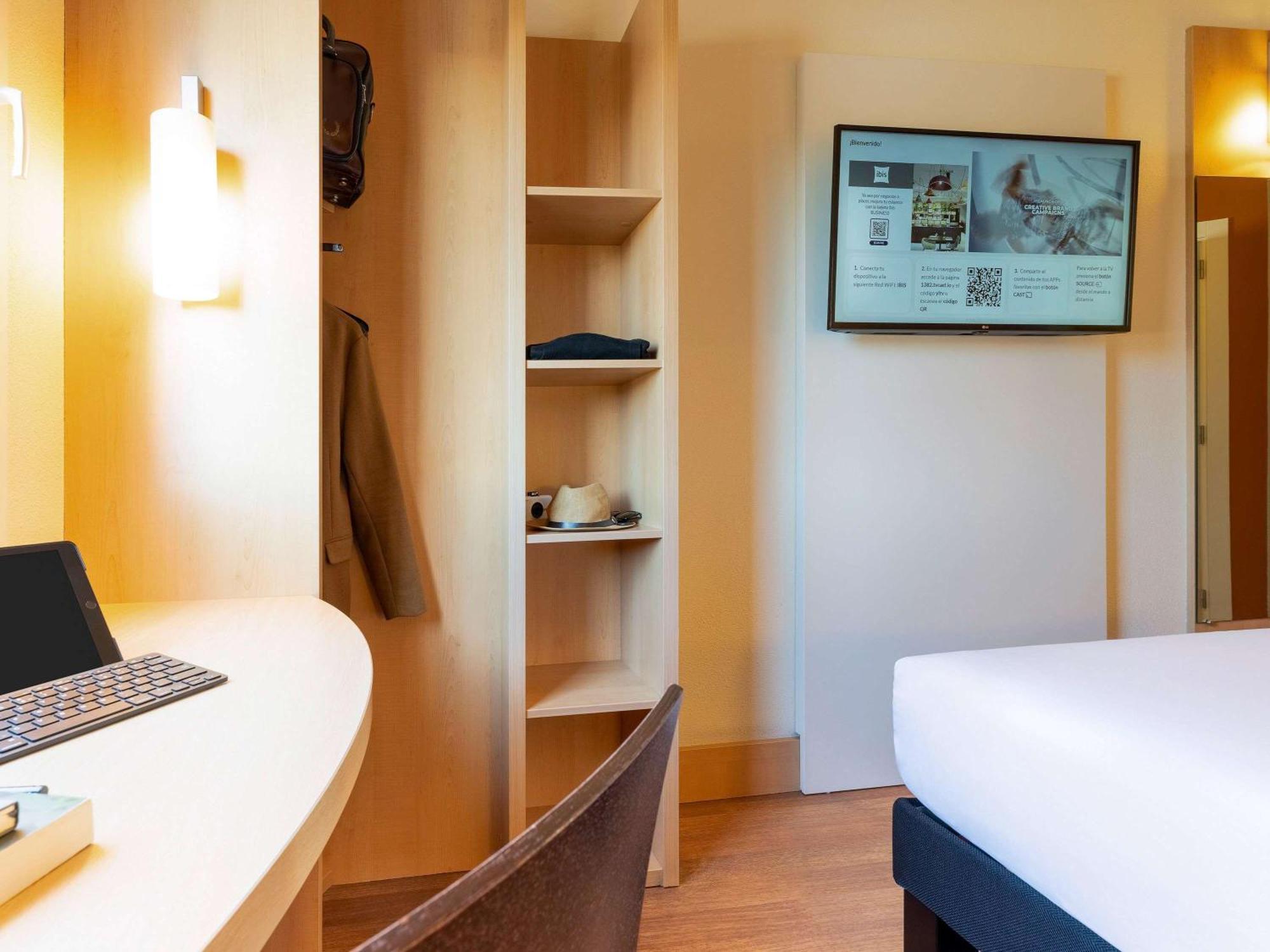 Ibis Madrid Calle Alcala Exteriör bild