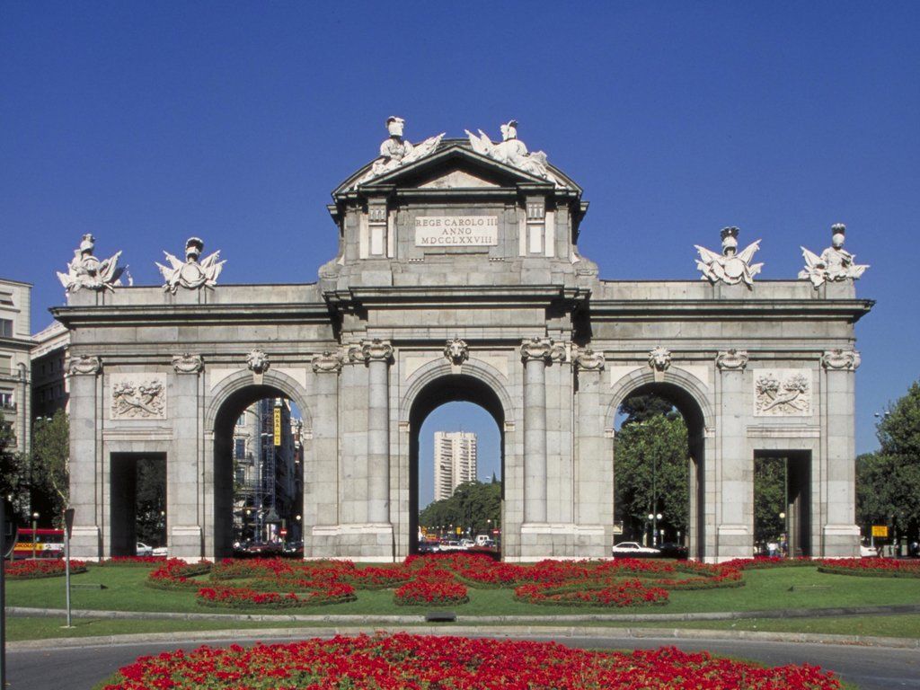 Ibis Madrid Calle Alcala Exteriör bild